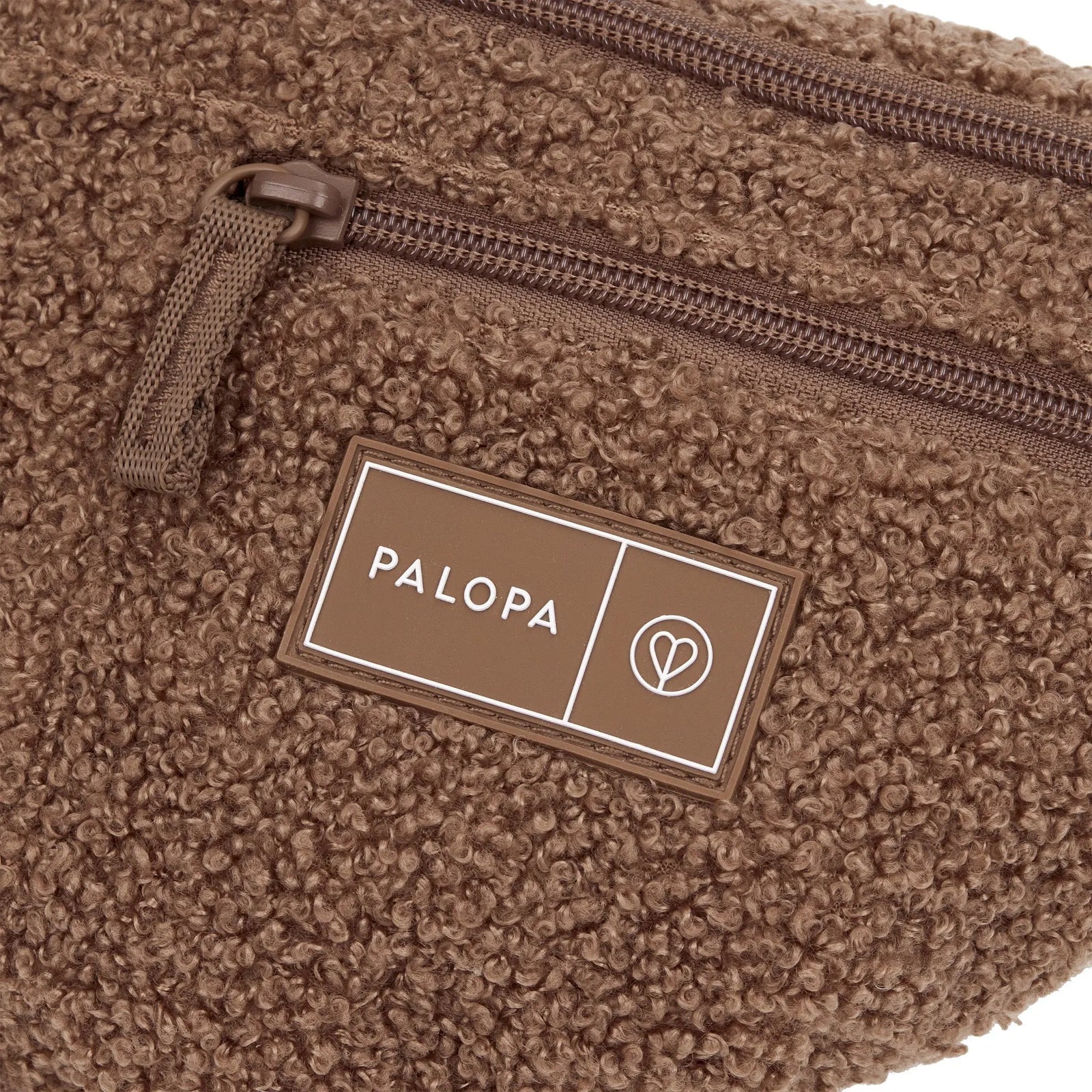 Leckerlitasche Emma von Palopa Teddy-Fleece Braun